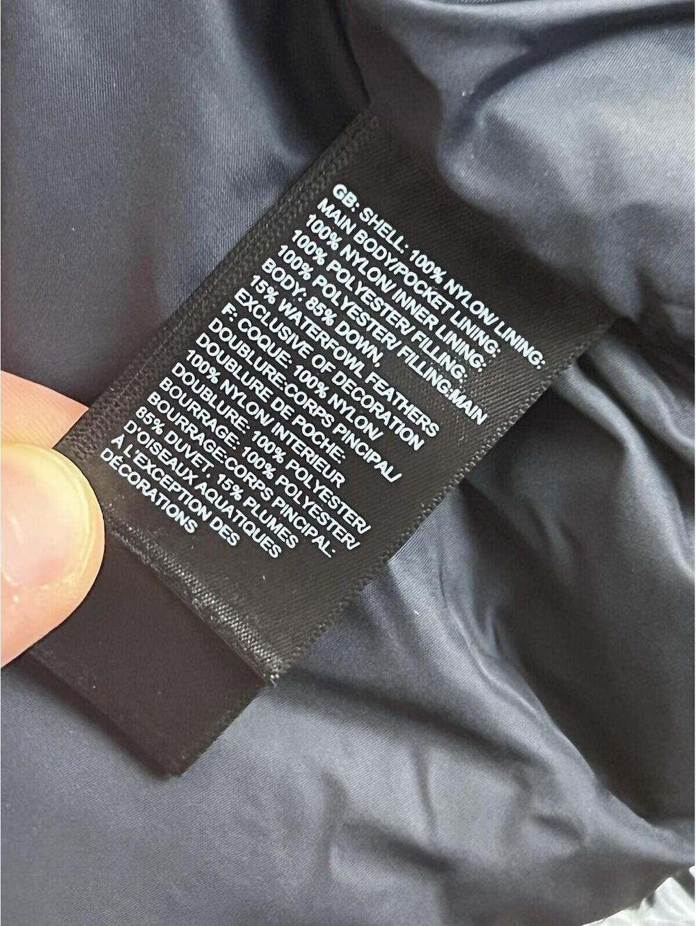 Supreme x The North Face Studded Nuptse Vest Mens M Black Puffer Hoody Jacket - Picture 15 of 15